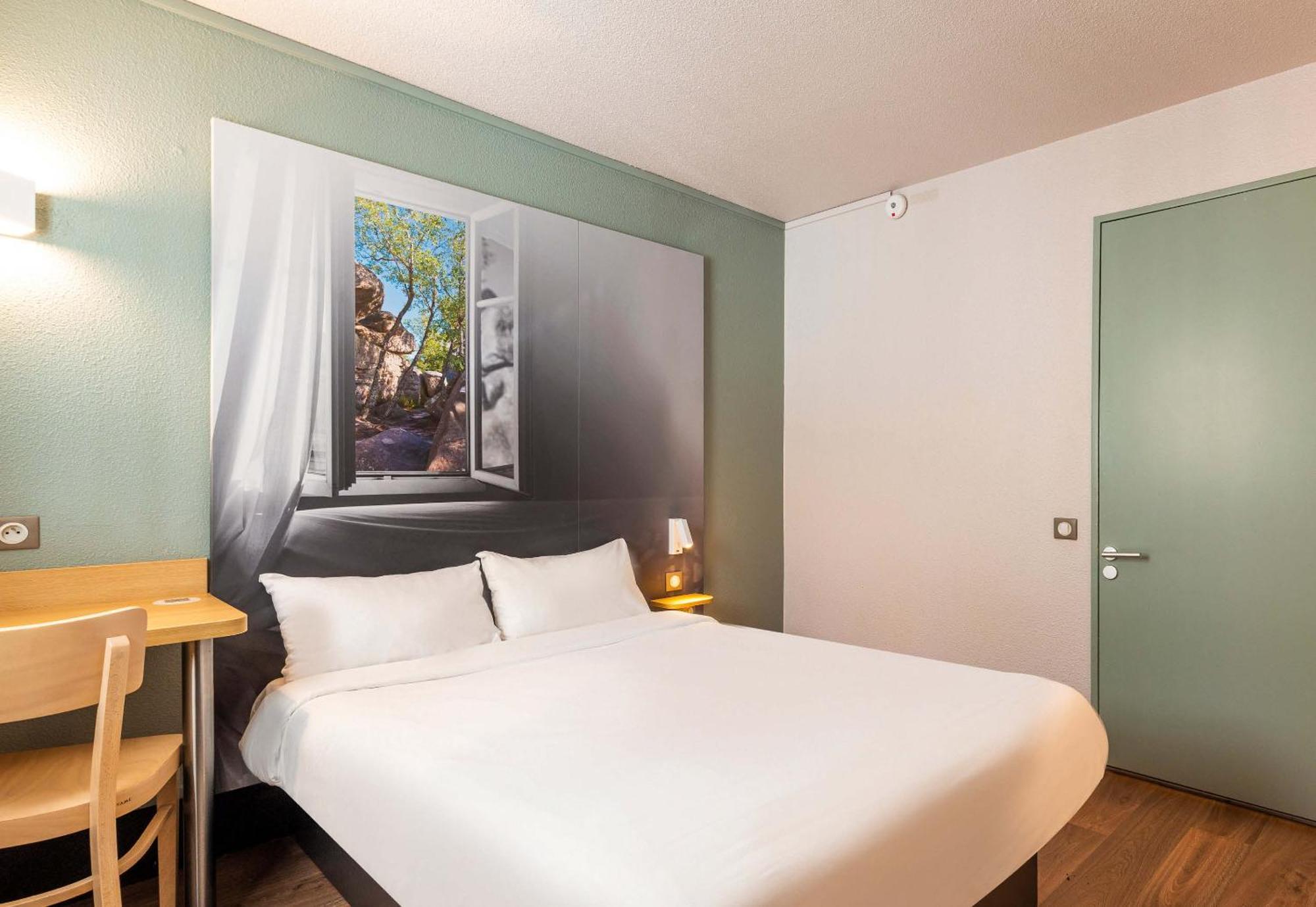 B&B Hotel Nantes Parc Expos La Chapelle Luaran gambar